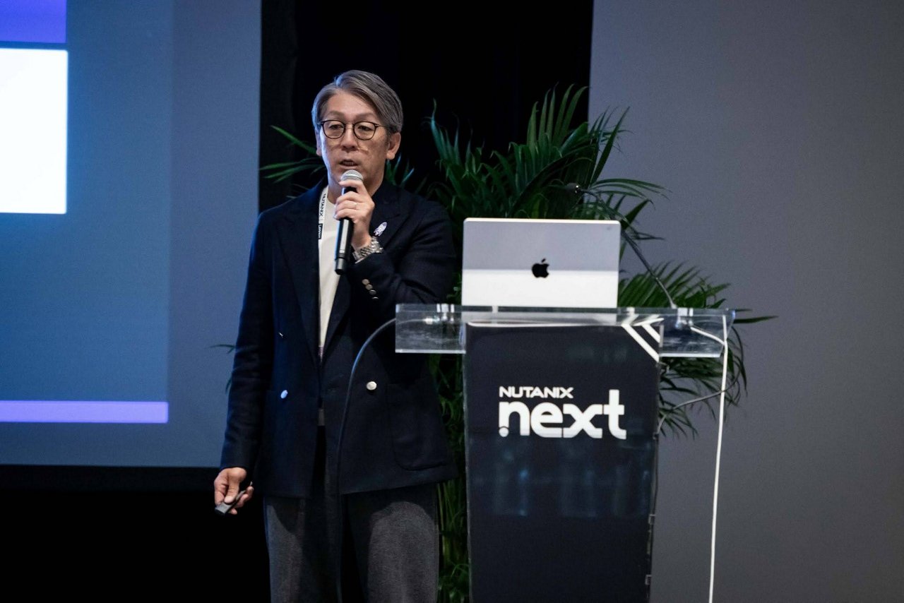 SE Director Araki-san